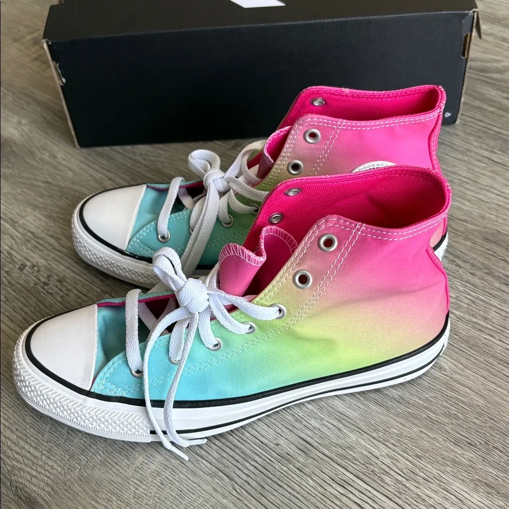 Converse All Star Kids Chuck Taylor Bright Ombré Sneakers Size 6 NEW